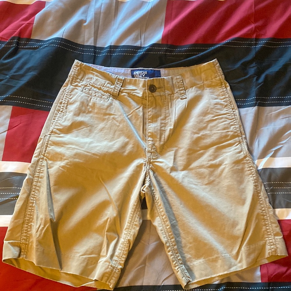 American eagle cargo shorts